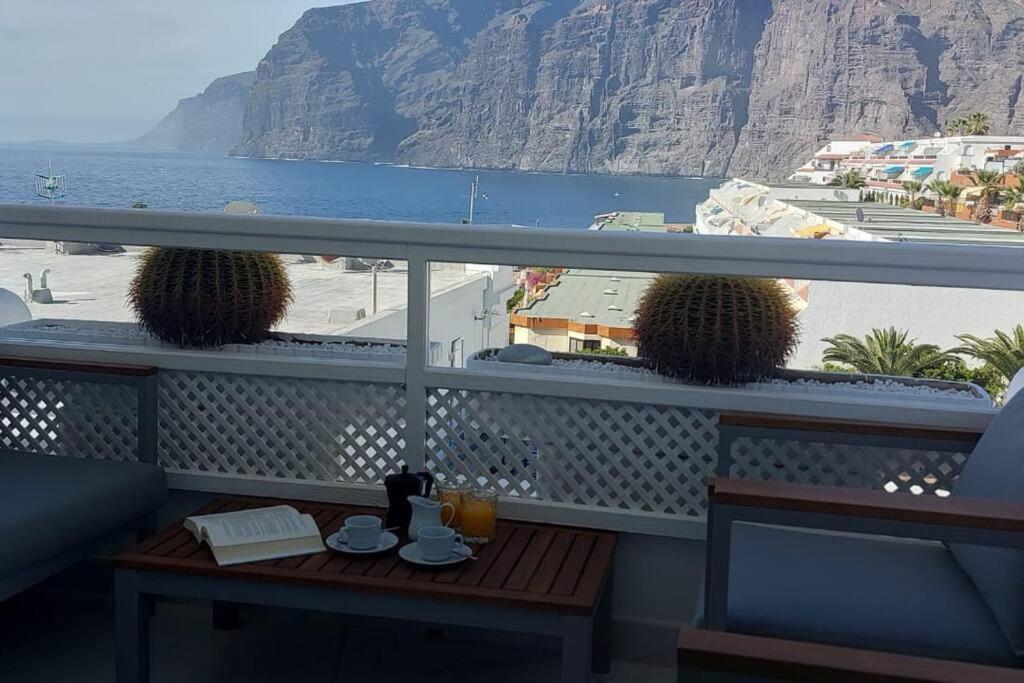 Vistas Sonadas Cerca Del Mar Acantilado de los Gigantes Luaran gambar