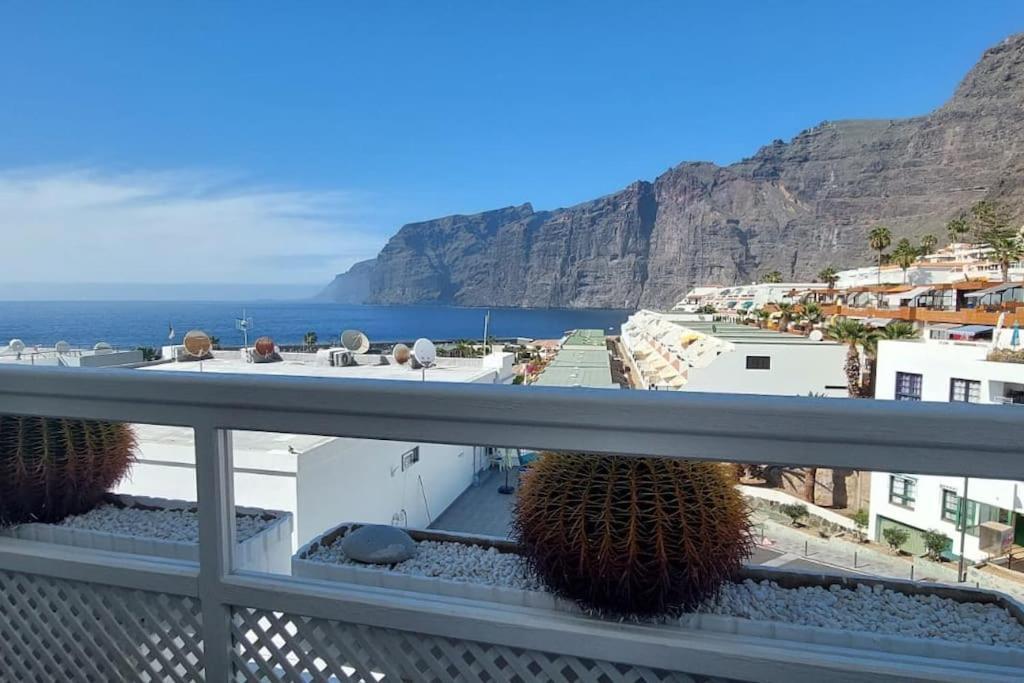 Vistas Sonadas Cerca Del Mar Acantilado de los Gigantes Luaran gambar